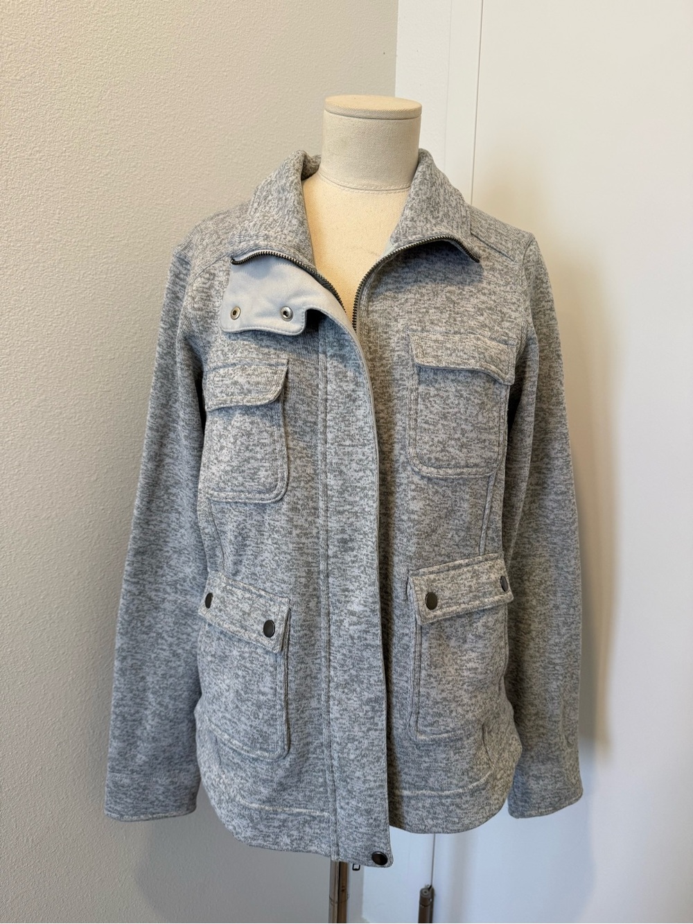 Patagonia Light Gray Women's Utility Jacket - Soft Knit Pocket Front